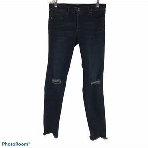 Tractr BLU Knee Slit Skinny with Bite Hem Jeans